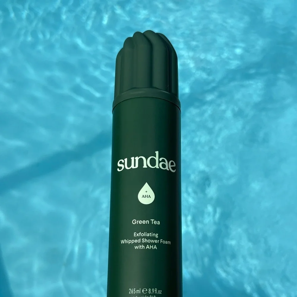Sundae Green Tea Exfoliating Whipped Shower Foam with AHA NEW - Picture 4 of 6